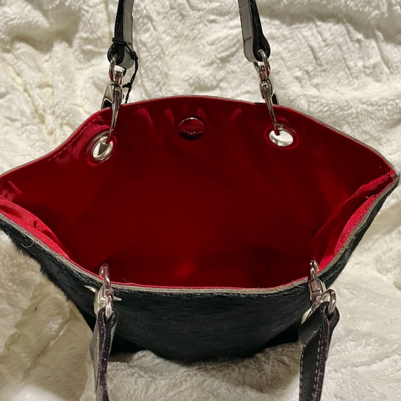 MAURIZIO TAIUTI Leather & Cowhide Tote Bag Satchel Black with Red lining NEW - Picture 7 of 7